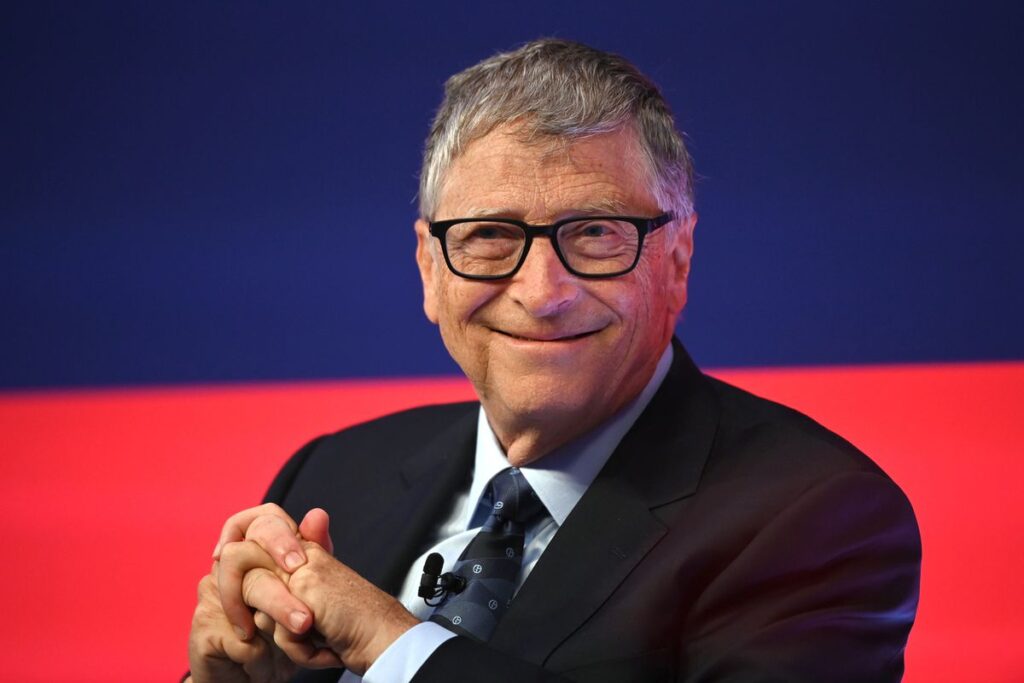 AI Will ‘Utterly Change How We Live Our Lives’ - Bill Gates Believes