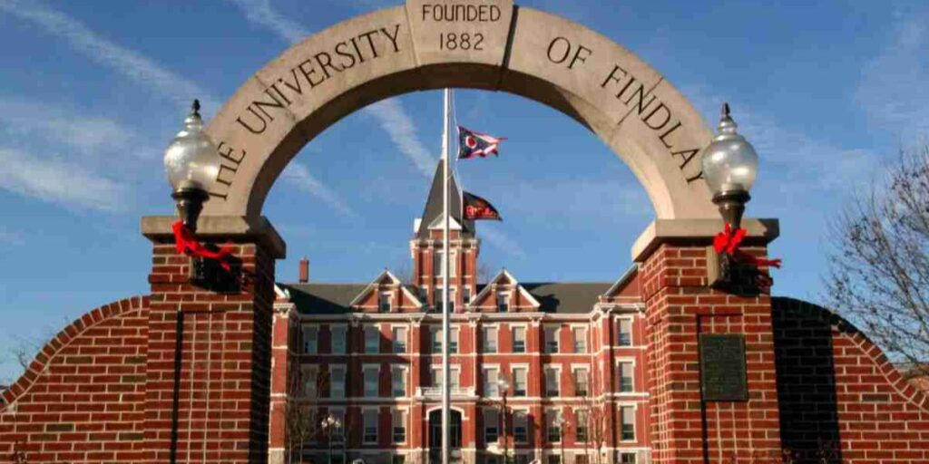 US University of Findlay Offers $24,000 Scholarships For International Students